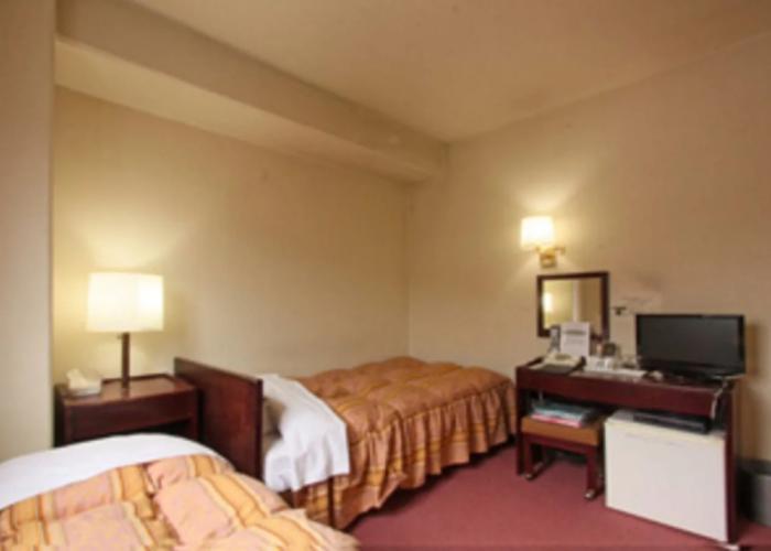 Ueda Plaza Hotel
