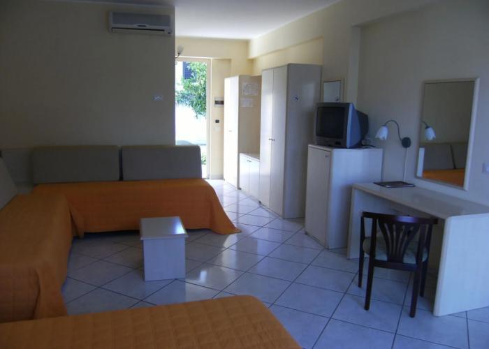King's House Hotel Resort