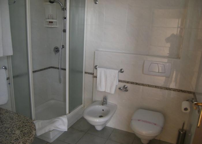 King's House Hotel Resort