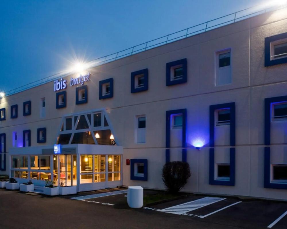 ibis budget Pontault Combault RN4 Marne la Vallée
