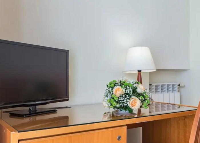 Hotel Holidays