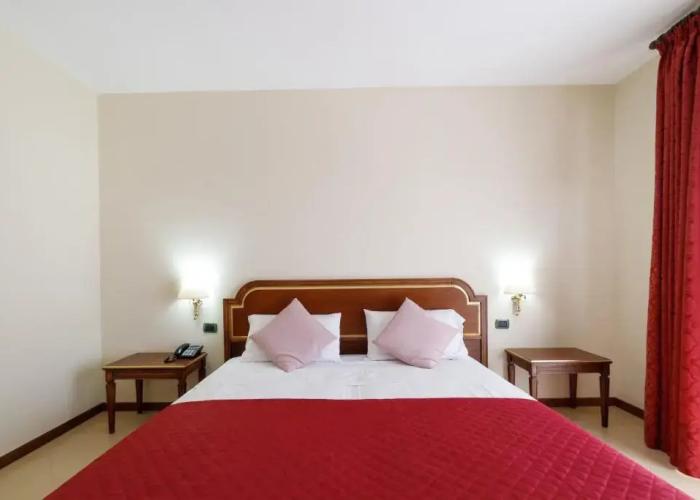 Hotel Sakura