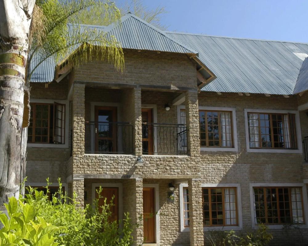 Hippo Hollow Country Estate