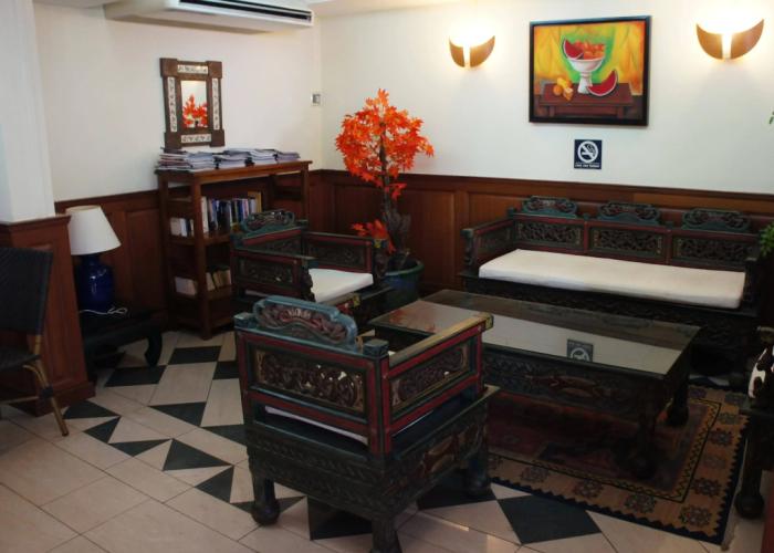 Central Hotel