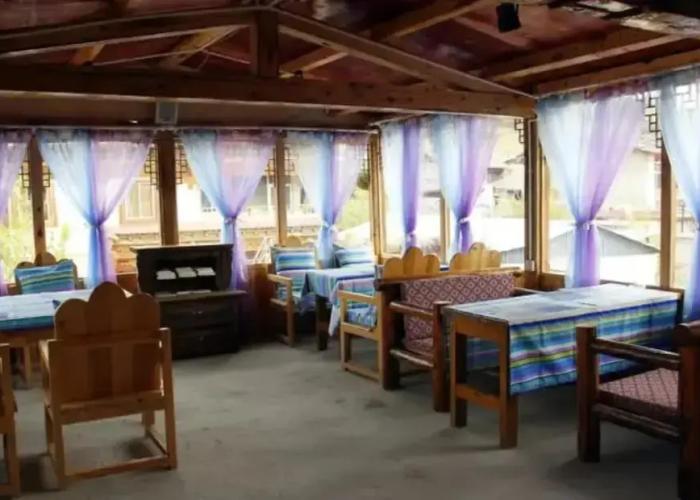 Happy Times Theme Inn