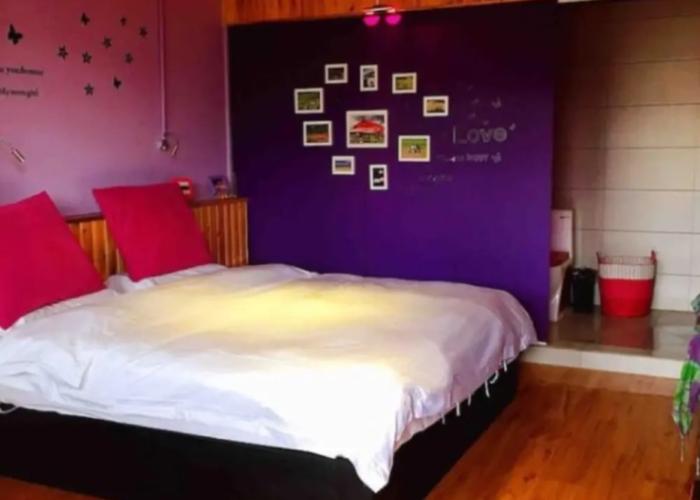 Happy Times Theme Inn