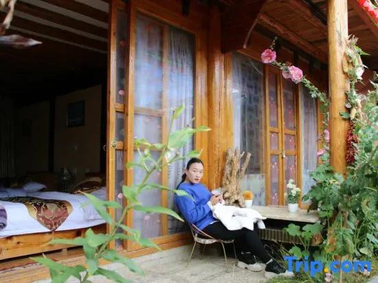 Shangri-La Wangshan Xiaoyuan Inn (Dukezong Ancient City Shop)