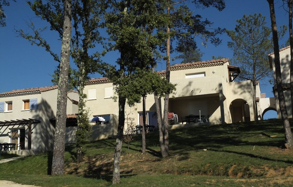 Résidence Club Odalys Le domaine des Hauts de Salavas