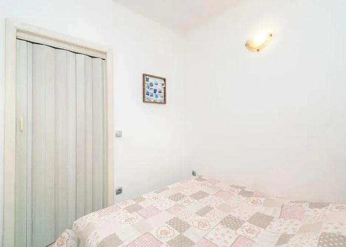 Apartment and Rooms Radojka