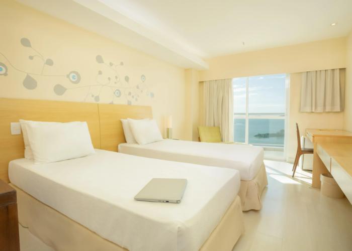 Golden Tulip Macaé