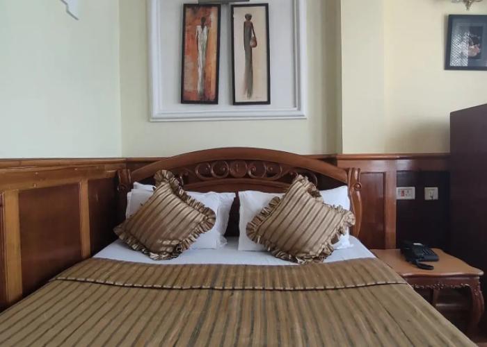 The New Castle Hotel
