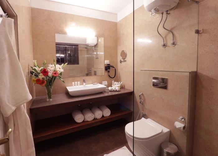 Denzong Shagrila Lords Inn- Hotel & Spa