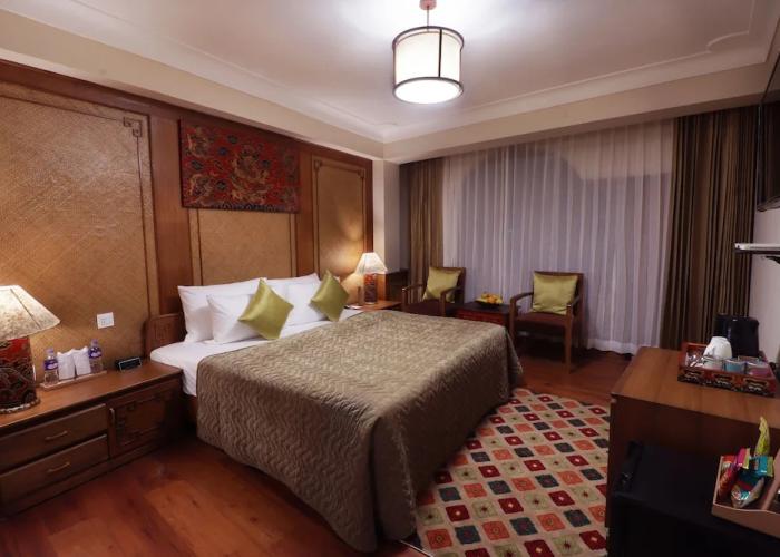 Denzong Shagrila Lords Inn- Hotel & Spa