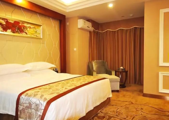 Bai Chen Hotel