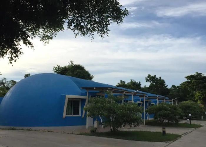 Eskimo Resort
