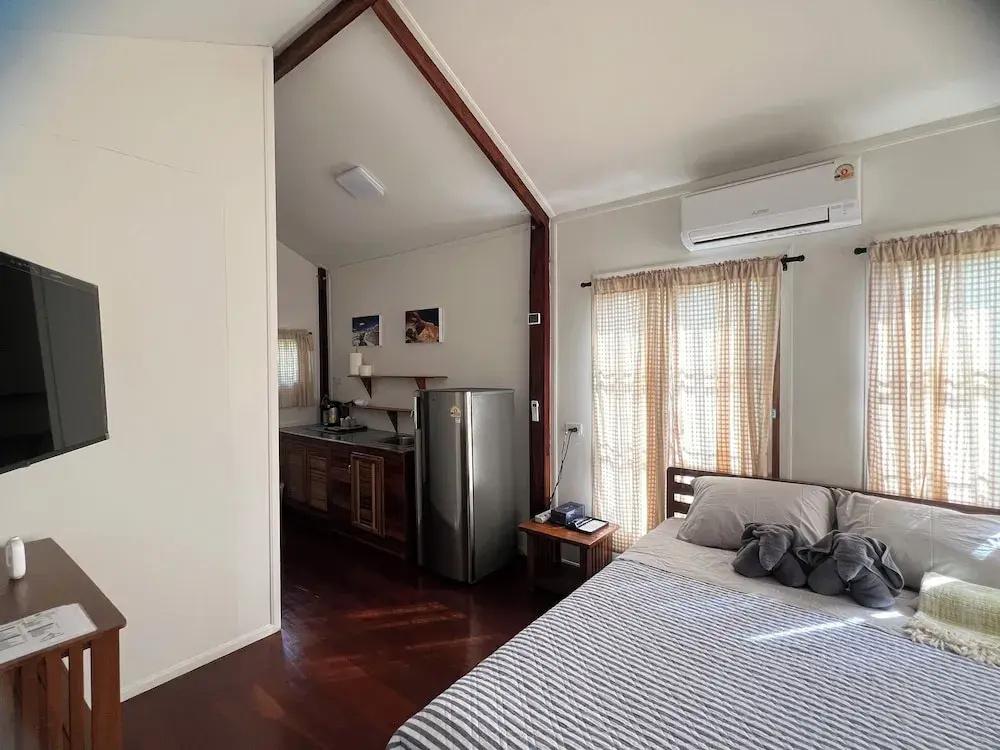 фото Monkey Cottage