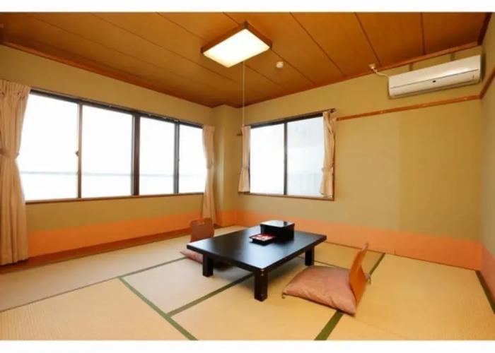 Shirako New Seaside Hotel