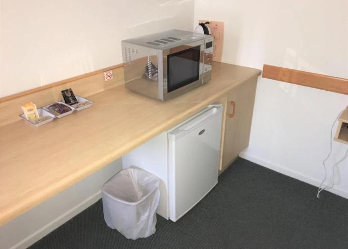 Warwick Vines Motel