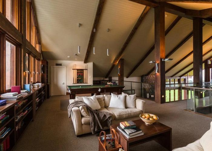 Spicers Peak Lodge