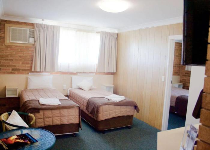 Buckaroo Motor Inn