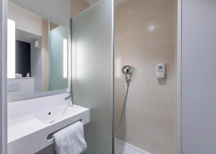 B&B Hotel Rennes Parc Expo Aéroport
