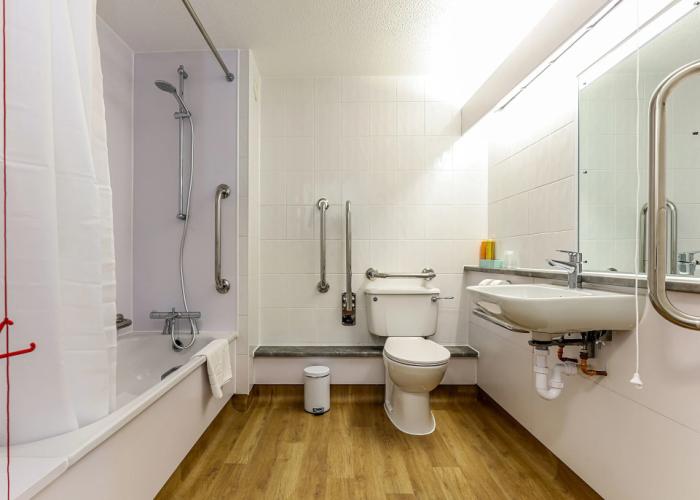 Days Inn By Wyndham Fleet M3