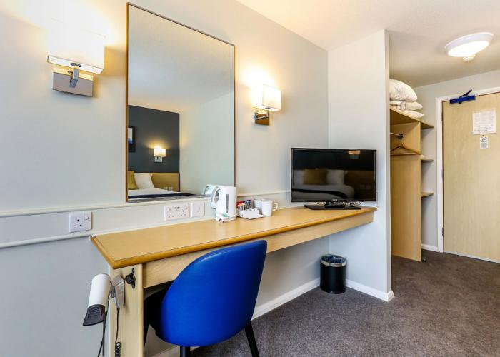 Days Inn By Wyndham Fleet M3