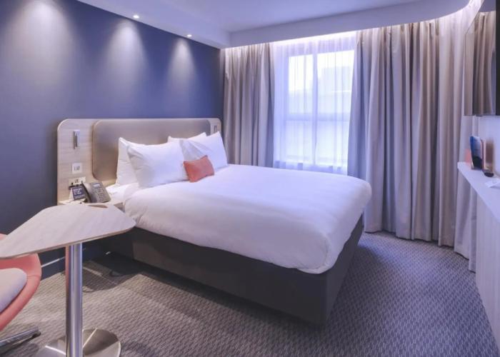 Holiday Inn Express Fleet by IHG