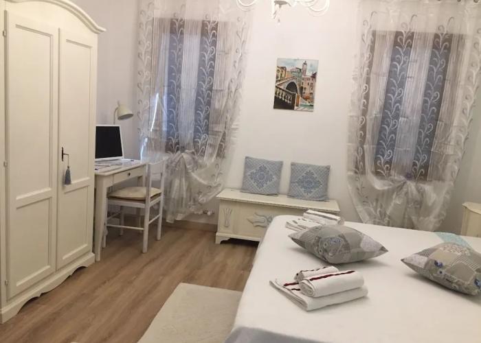 Dimora Naviglio B&B