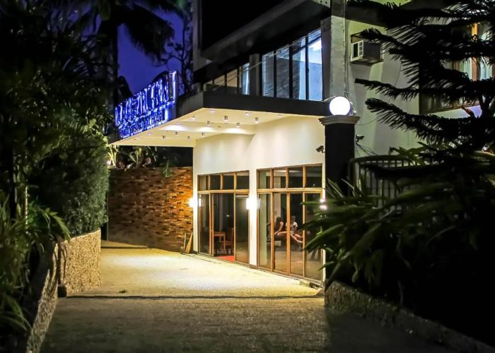 Doublegem Beach Resort and Hotel