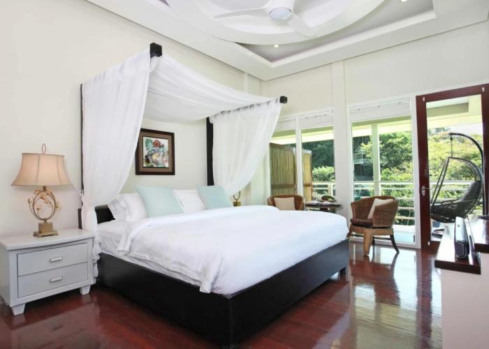 Matinloc Island Resort