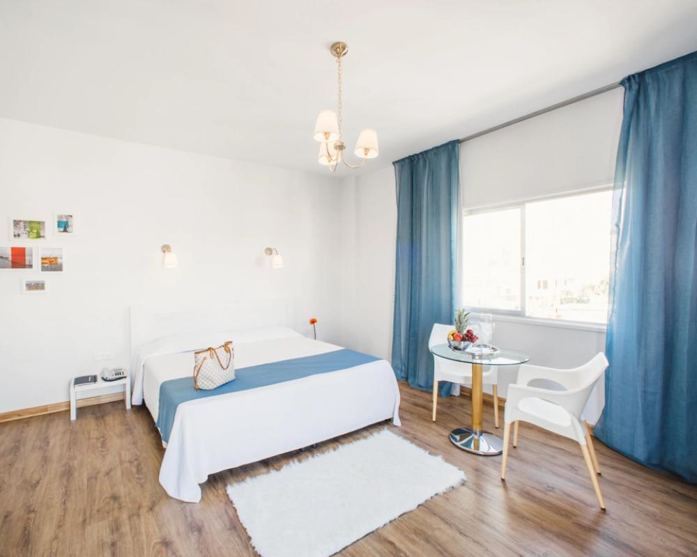 фото Mikes Kanarium Hotel