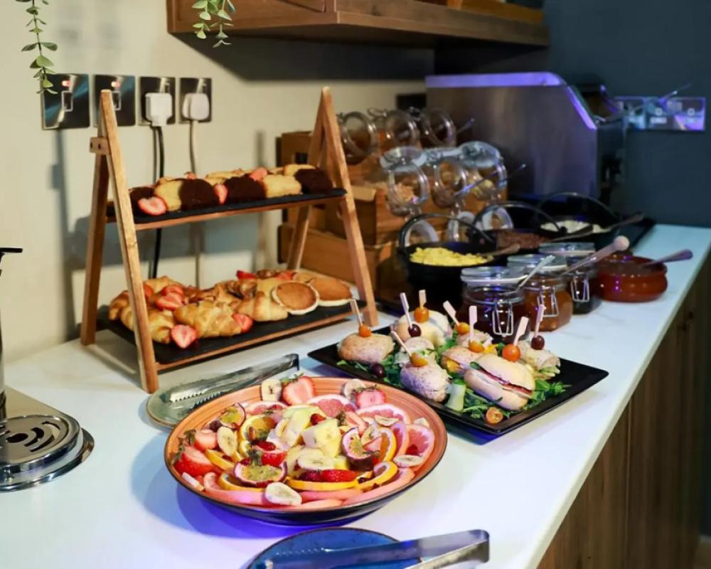 фото Mikes Kanarium Hotel