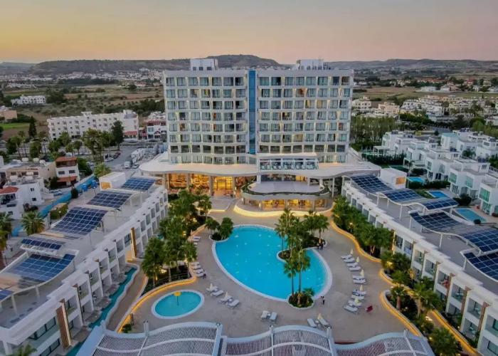 Radisson Beach Resort Larnaca