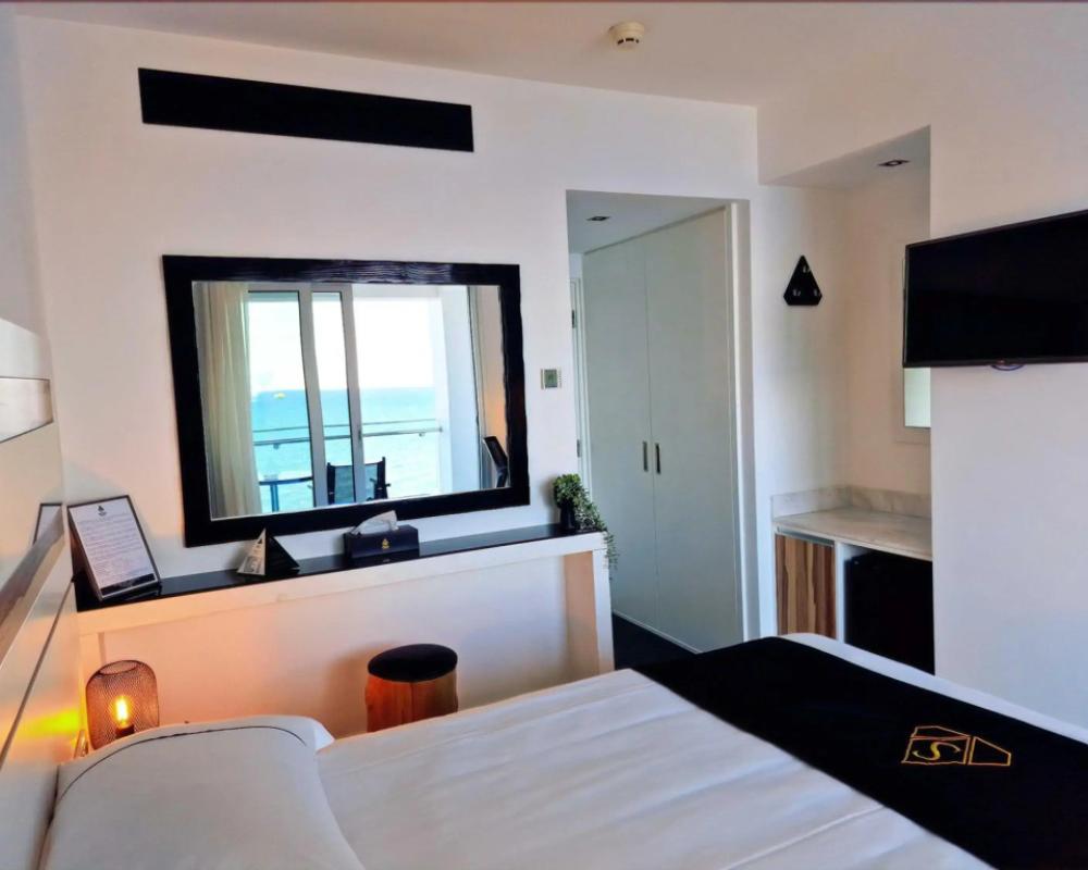 фото The Ciao Stelio Deluxe Hotel - Adults Only