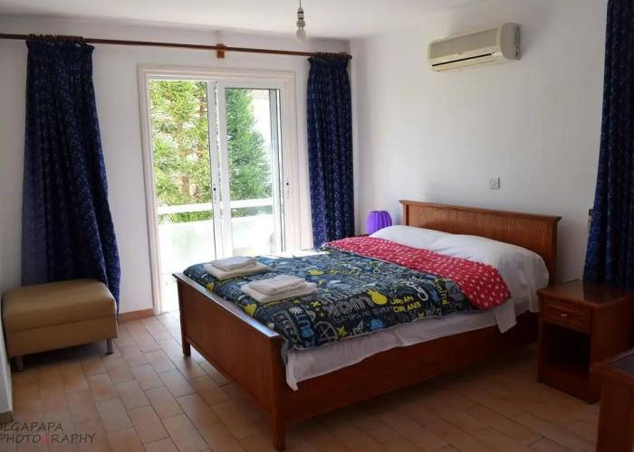 Pelides Apartments