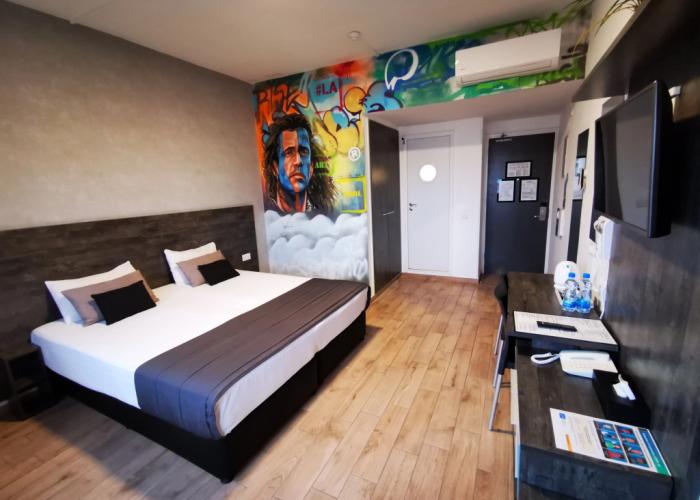 Rise Urban Art Hotel