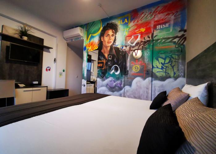 Rise Urban Art Hotel