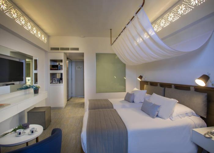 Lordos Beach Hotel & Spa