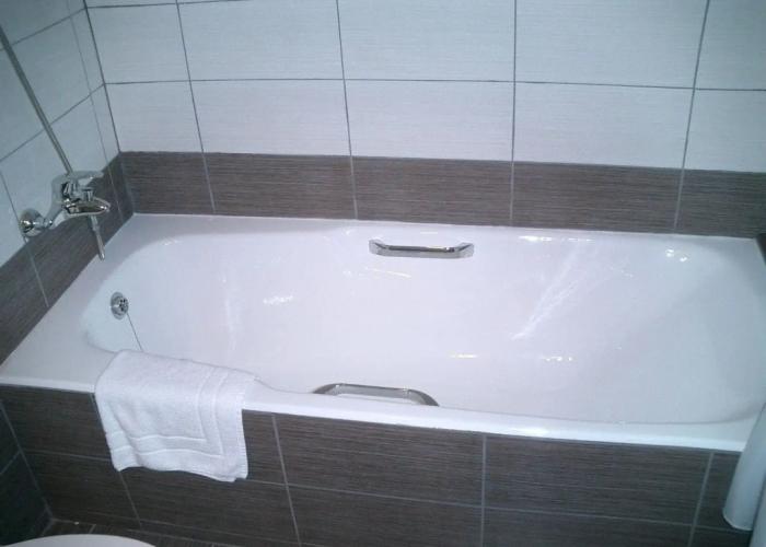 Livadhiotis City Hotel