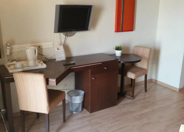 Livadhiotis City Hotel