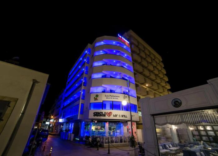 Les Palmiers Beach Hotel
