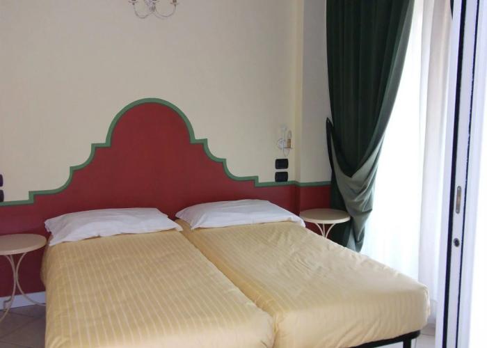 Le Terrazze Sul Lago Residence & Hotel