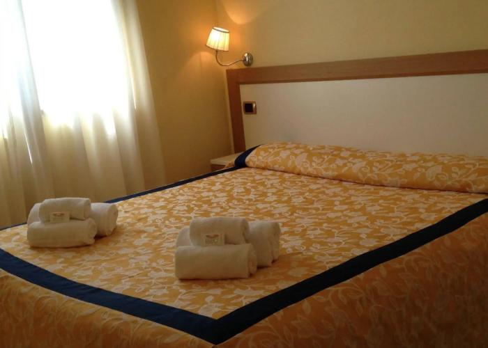 Le Terrazze Sul Lago Residence & Hotel