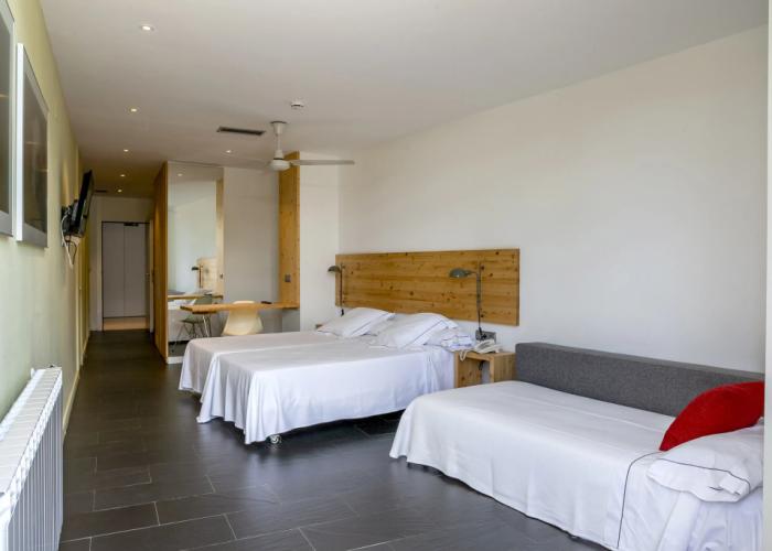 Tierra De Biescas Hotel