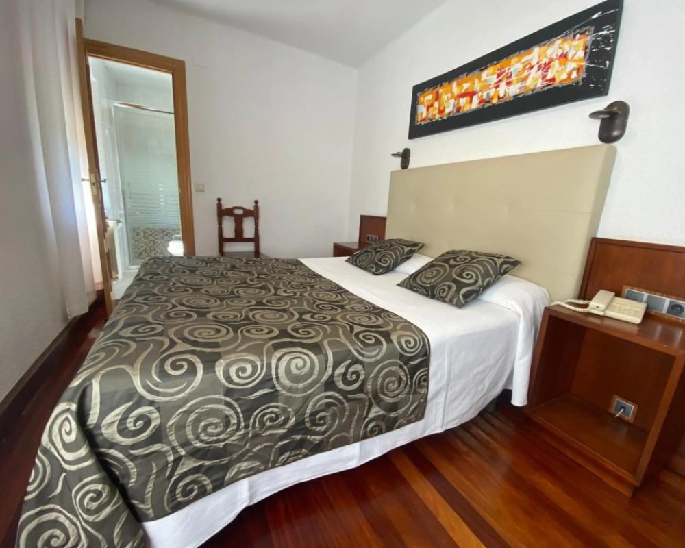 фото Hotel La Rambla