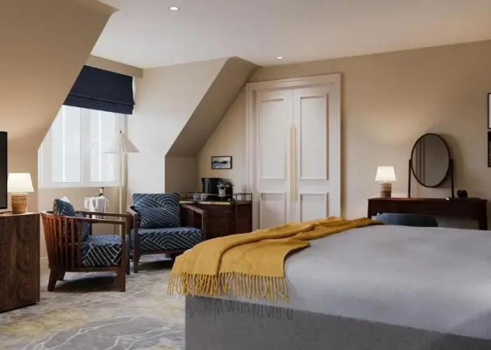 White Horses by Everly Hotels Collection