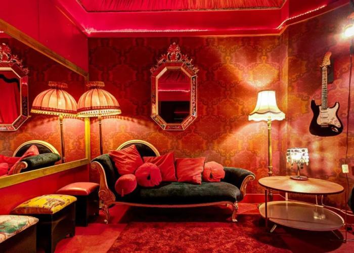 Hotel Pelirocco