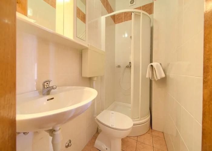 Apartments Loncar