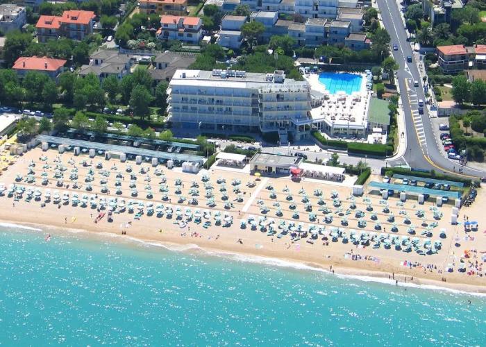 Hotel Numana Palace